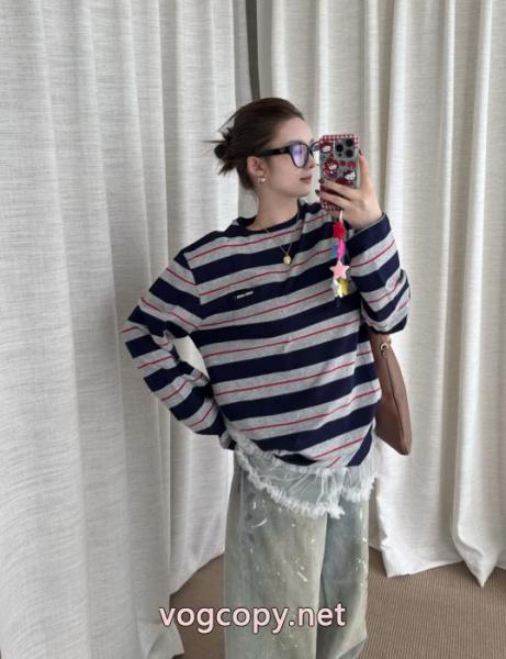 スーパー コピー ブランドMIUMIU長袖Tシャツ人気急上昇 全国無料限定セール 定番品質保証 5
