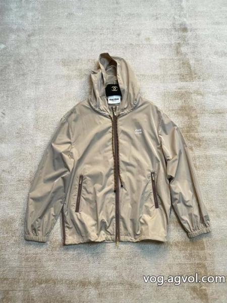 ジャケット安心の国内配送 今年の秋冬コーデに活躍する 人気 ランキングMIUMIUコピー 商品 通販 0 