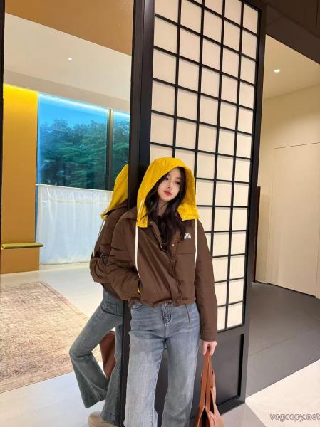 ベストセラー 話題の商品 新作入荷品質保証MIUMIUブランド 偽物 通販ダウンジャケット 0 