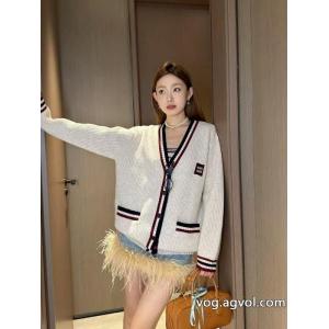 MIUMIU雑誌掲載 圧倒的な高級感 SS25完売必至スーパー コピー 安心コート