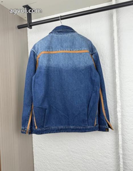 MIUMIUスーパー コピー 品抜群な通気性 上品オトナ感 2025SS新作登場コート 1