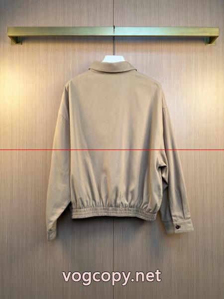 魅力を引き出してくれる 大人気☆NEW!!  激安大特価定番人気ジャケットMIUMIUブランド レプリカ.. 5 