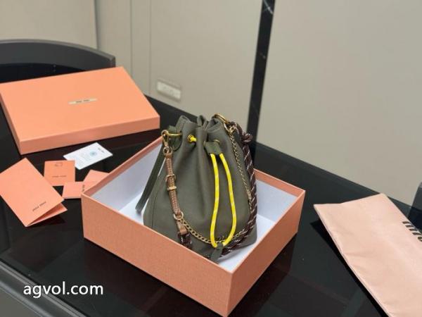 MIUMIUバッグコピー ブランド 優良好評品 即発◆高級 即発送最新作2026 2