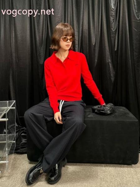 セーターMIUMIUファッション感満々 高いファション性 VIP価格セールブランド 激安. 5