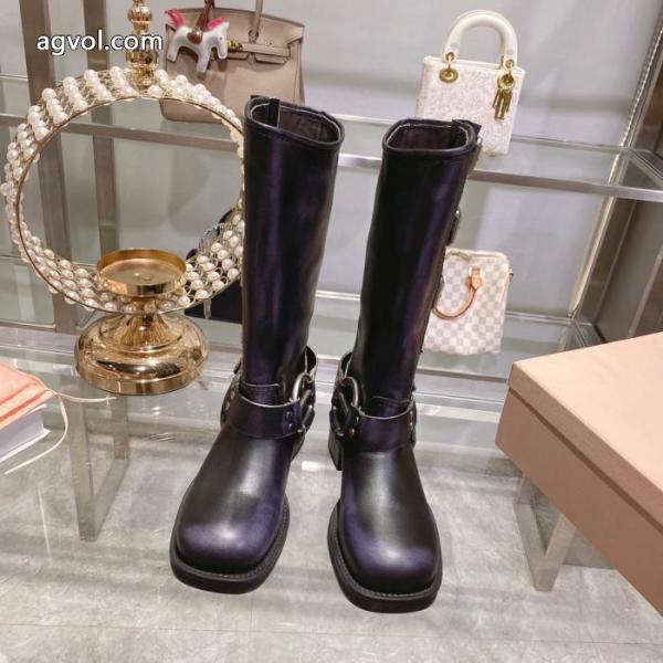 偽 ブランド 購入ミュウミュウ MIUMIUブーツ都会的 秋冬人気品 ファッションスタイル.. 2
