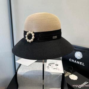 ミュウミュウ冬のコーデを品よく華やかに演出 品良くおしゃれな 2026年冬の新作ブランド 品 コピー    帽子.