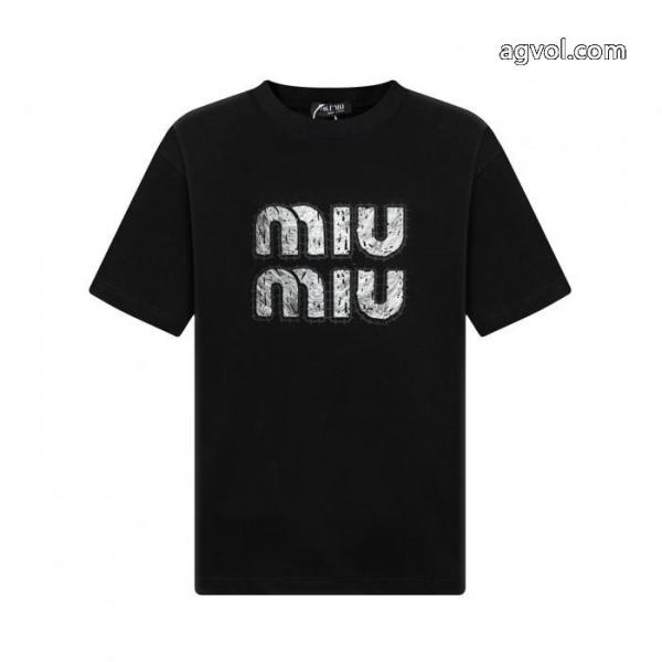 MIUMIUスーパー コピー どこで 買える半袖Tシャツ在庫あり即発 今季人気絶大 圧倒的な存在感 5 