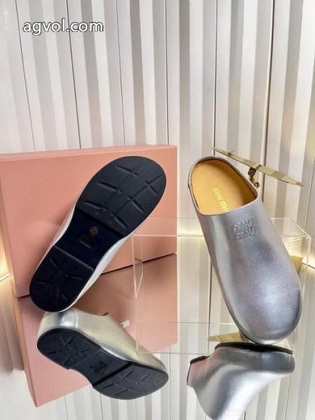ブランド スーパー コピー 優良店ブーツ大好評 人気商品登場 綺麗！海外セレブ風!MIUMIU.. 6 