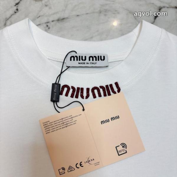 半袖Tシャツ26AW お早目に 2026新作 人気新品MIUMIUブランド フェイク 2