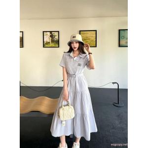 ワンピースブランド コピー 通販MIUMIU人気新作登場 2026年NEWモデル 大変人気