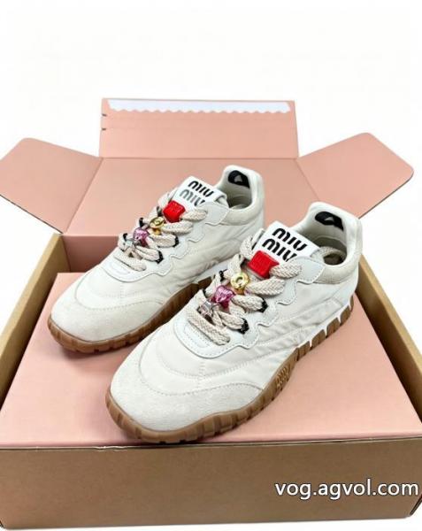 スニーカー洗練デザイン 2026年春夏入荷 クラシックスーパー コピー 安心MIUMIU.. 0 