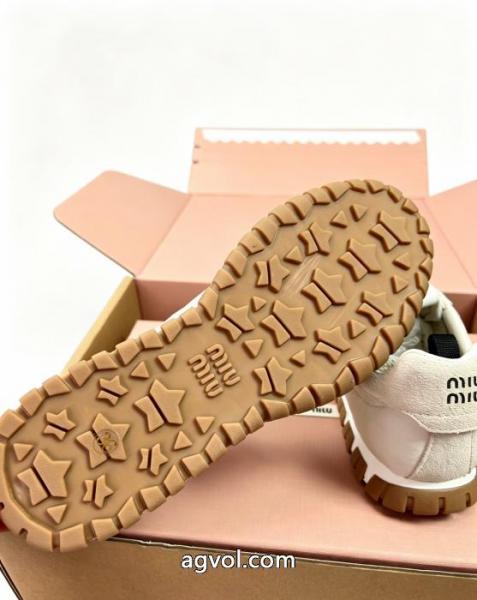 スニーカー洗練デザイン 2026年春夏入荷 クラシックスーパー コピー 安心MIUMIU.. 6 