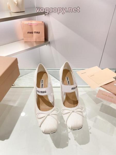 パンプス最新作防热性 セール新着?新作 数量限定再入荷MIUMIUコピー 商品 販売. 3