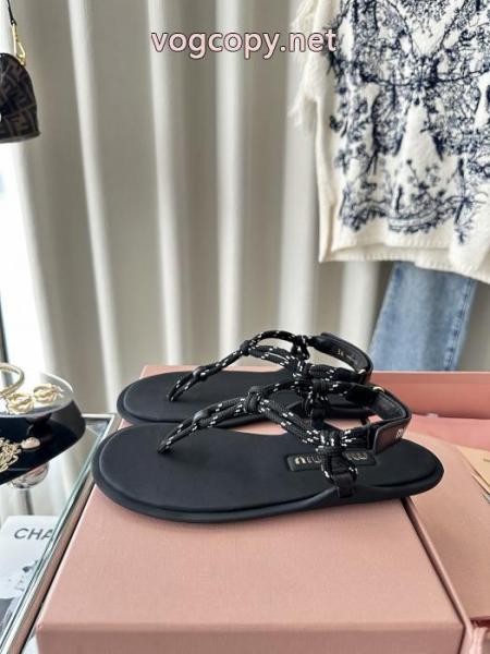 MIUMIUサンダルスーパー コピー どこで 買えるSALE品追加 今すぐオシャレになれる! 光沢のある. 6