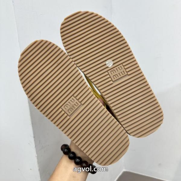 コピー 商品 販売 限定セール新作登場 多様多彩 新価格で登場!MIUMIU.. 6