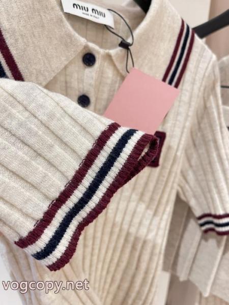 MIUMIUスーパー コピー 安心大幅値下げ 旬スタイルに早変わり! 2026年春限定 永遠の定番半袖. 4