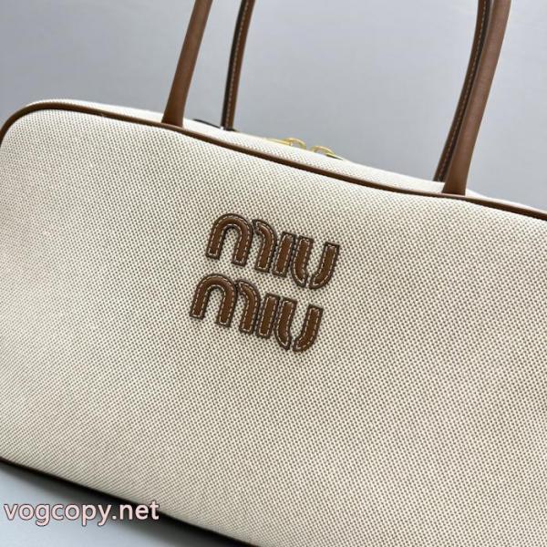 コピー 商品 販売バッグ派手すぎず 各色人気入手困難！ トレンド商品MIUMIU. 5 