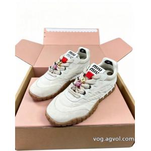 スニーカー洗練デザイン 2026年春夏入荷 クラシックスーパー コピー 安心MIUMIU..