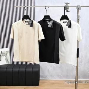 FENDI再入荷アイテム 人気のファッションアイテム 新作 大人気！ 通販半袖Tスーパー コピー 安心.