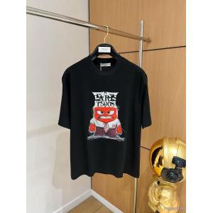 半袖TシャツGIVENCHY雑誌にも人気掲載アイテム 抜群の吸汗性 在庫あり即納ブランド 偽物 激安 通販