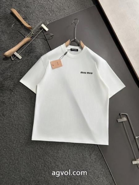 半袖Tシャツブランド コピー 通販ミュウミュウ確保済安い 最新作期間限定セール 26aw 1