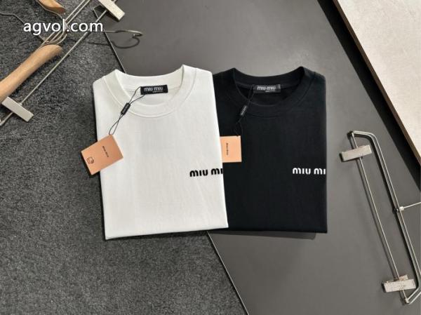 半袖Tシャツブランド コピー 通販ミュウミュウ確保済安い 最新作期間限定セール 26aw 2