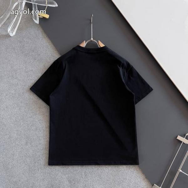 半袖Tシャツブランド コピー 通販ミュウミュウ確保済安い 最新作期間限定セール 26aw 5