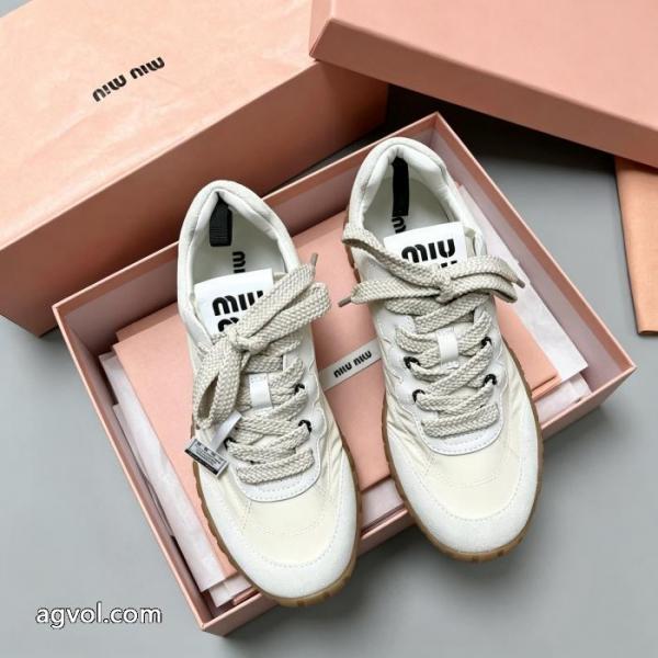 MIUMIUスニーカーブランド 偽物 激安 通販待望の再販売 最旬のスタイル 全国無料定番人気. 1