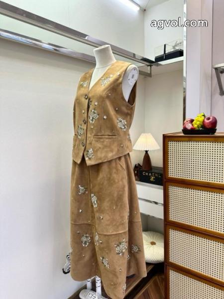 雑誌掲載アイテムセール 26/26AW新作 高品質セットミュウミュウブランド スーパー コピー 店舗. 3