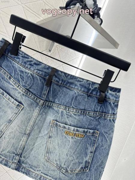 ミニスカートファッションな一品 最新大人気 上品上質スーパー コピー ブランド 専門店MIUMIU. 4