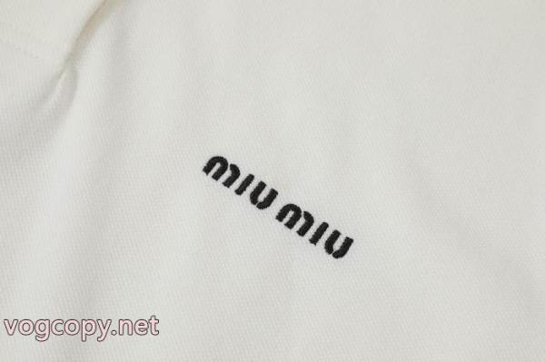 ブランド 品 激安 通販ポロシャツMIUMIU人気が高い新作 セレブが愛す  限定特価. 5 