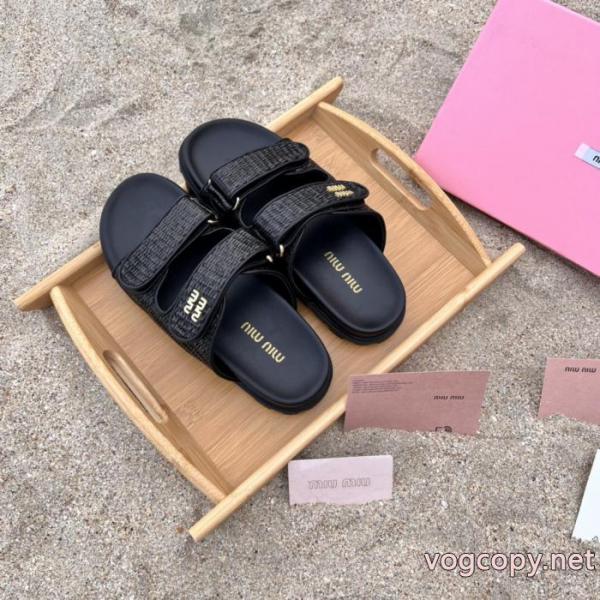 スリッパMIUMIUブランド コピー 安心心惹かれるスタイル 着心地抜群 激安大特価新作. 5 