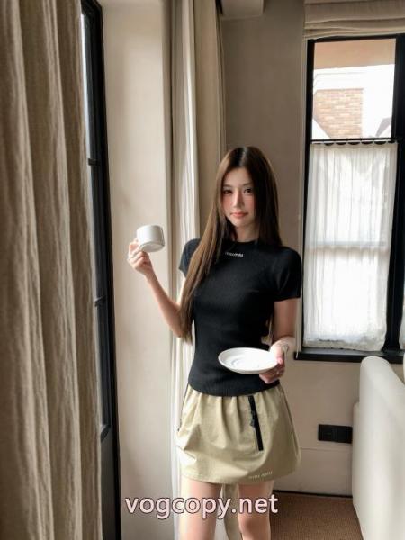 希少大人気 上品低価 世界で誰もが憧れるブランドTシャツブランド 品 激安 通販ミュウミュウ. 1