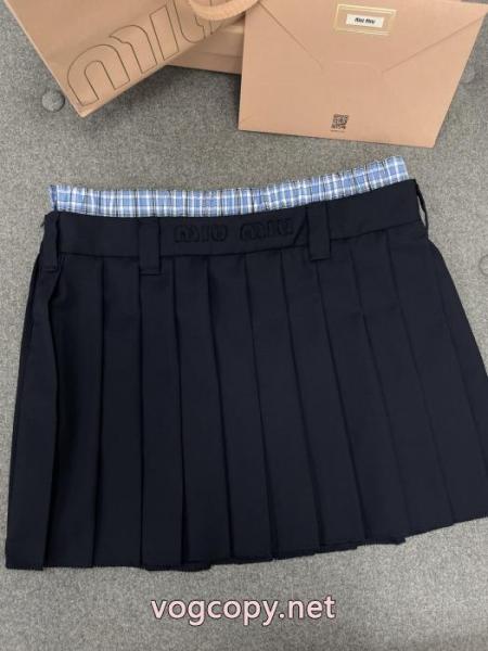 超HOTなお買い得アイテム続々 華やかムードを演出して おしゃれに春を迎えるためにスーパー コピー ブランド 専門店プリーツスカートミュウミュウ. 3