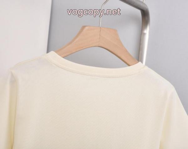 販売通販 ホントは安い人気新作 新作セール価格でゲットTシャツミュウミュウスーパー コピー 通販 優良. 3