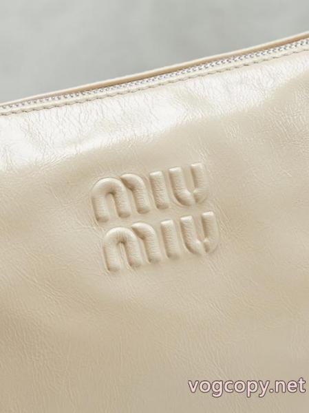 スーパー コピー 品MIUMIUバッグ大人で素敵 好評なアイテム 相性の良い. 4