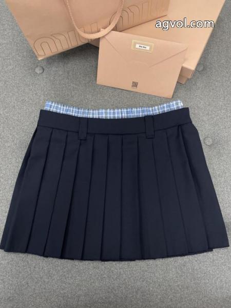 スラックス雑誌掲載 HOT人気セール 大絶賛! MIUMIUブランド コピー s 級.. 5