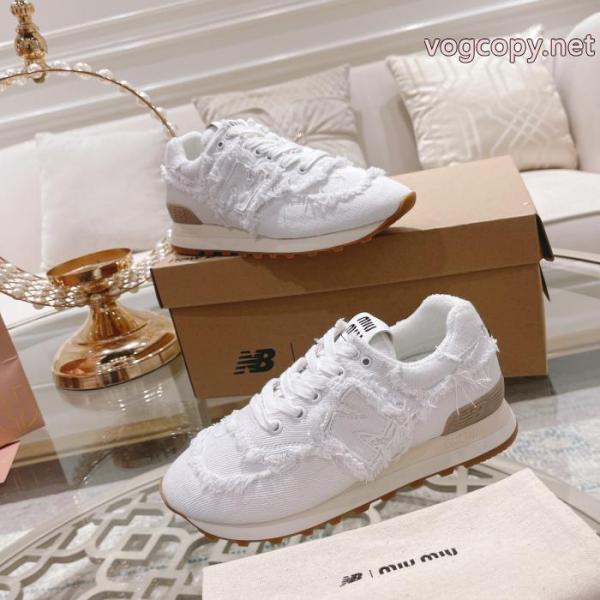 今度こそ完売! 在庫数限定 2026超人気MIUMIU偽 ブランド 購入スニーカー. 5