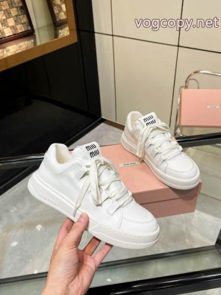 MIUMIUスニーカースーパー コピー 販売人気セール260%新品 高品質で綺麗 お手頃価格でGET.. 4