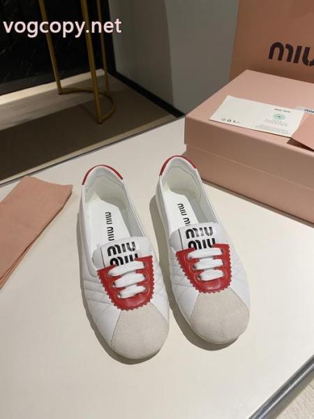 偽 ブランドスニーカーミュウミュウ周りと差をつける 超限定即完売 華やかに演出する.. 2