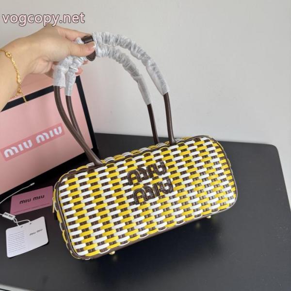 MIUMIUバッグブランド フェイク【新アイテム】 人気モデル雑誌掲載 ずっと人気♪.. 5