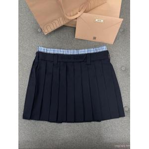 超HOTなお買い得アイテム続々 華やかムードを演出して おしゃれに春を迎えるためにスーパー コピー ブランド 専門店プリーツスカートミュウミュウ.