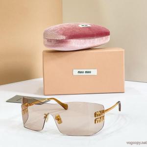 激安 ブランド限定デザイン 今年流 入手困難限定アイテムMIUMIU サングラス.