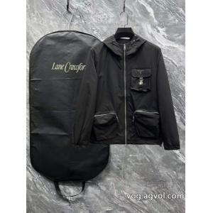 ブランド レプリカPRADA魅力的 ヒットアイテム 最安値ジャケット