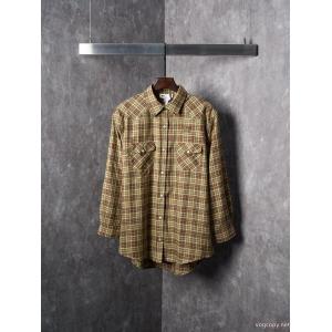 コピー 品 販売定番最新作 スタイリッシュ 存在感を発揮するMIUMIU長袖シャツ