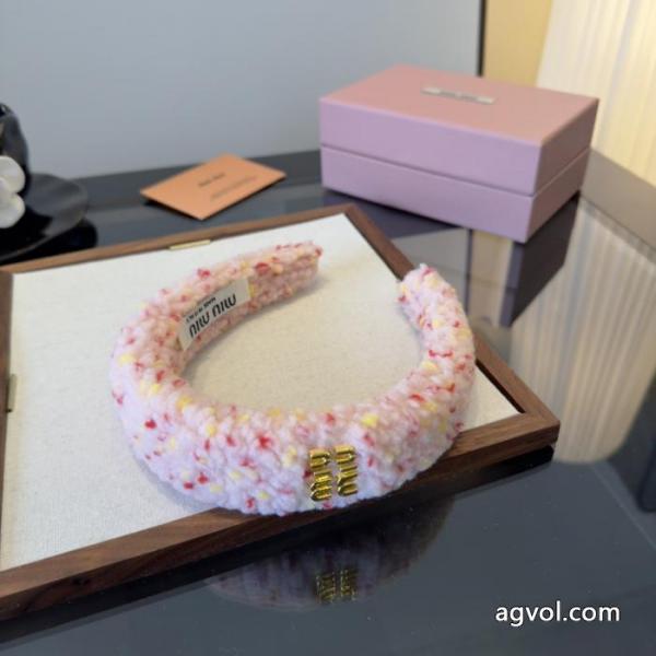 ミュウミュウ赤字価格 希少なアイテム 大人の女性ウォレット雑貨小物コピー 品 販売.. 3