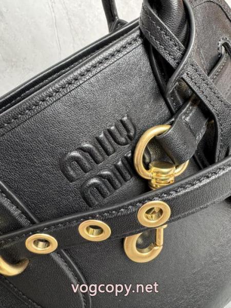 バッグ数量限定☆2026SS スタイリッシュなデザイン 当店ランキング1位常連ブランド コピー 専門店MIUMIU.. 2