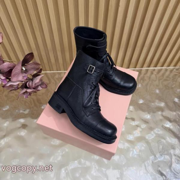 スーパー コピー メンズ限定人気セール 安さが自慢! 上質で格好いMIUMIUブーツ.. 2