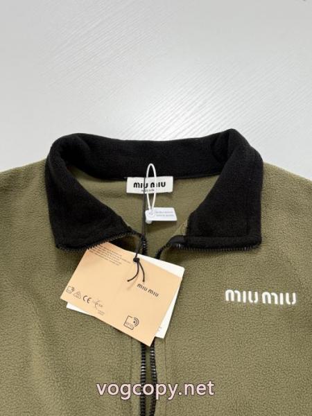 今季話題の一級品 人気激売れ新作 今年らしいMIUMIU偽物 通販コート 3
