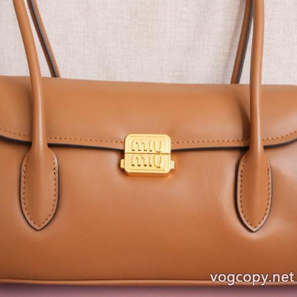 最新大人気 高評価の2026人気品 VIPセールブランド 偽物バッグMIUMIU. 5